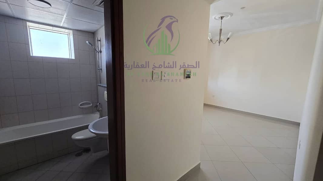 17 apartment-for-rent-3-bedroom-almmzr-alsharqh-bathroom-02. jpg