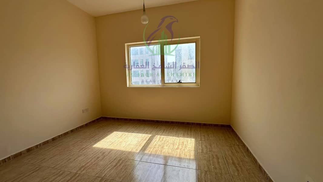 6 apartment-for-rent-3-bedroom-altaawn-alsharqh-bedroom-07. jpg