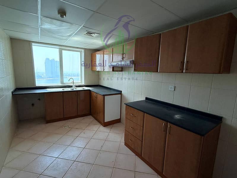 16 apartment-for-rent-3-bedroom-altaawn-alsharqh-kitchen-11. jpg