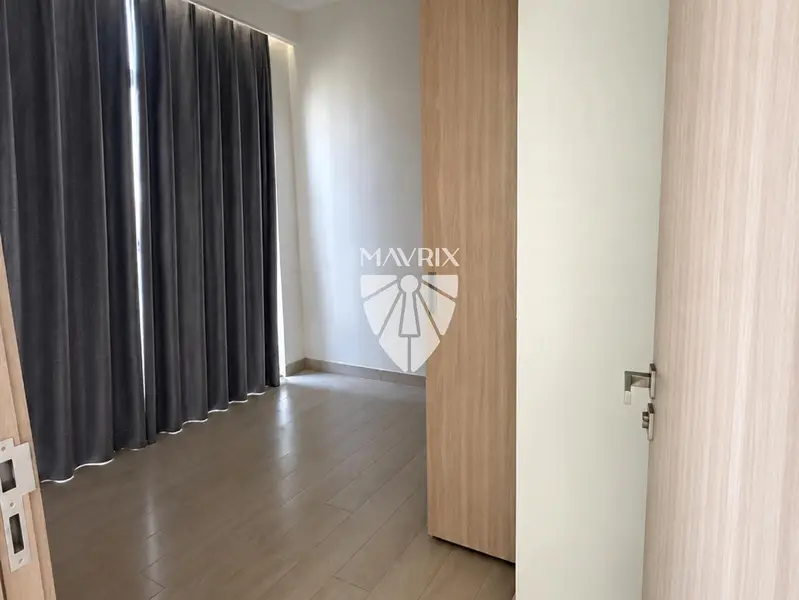 Stunning Blvd View| Prime Location | Ready To Move