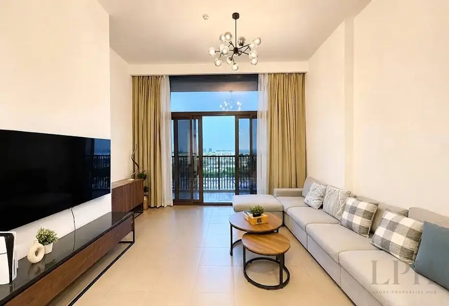 Vacant now | Sunrise views | Great location