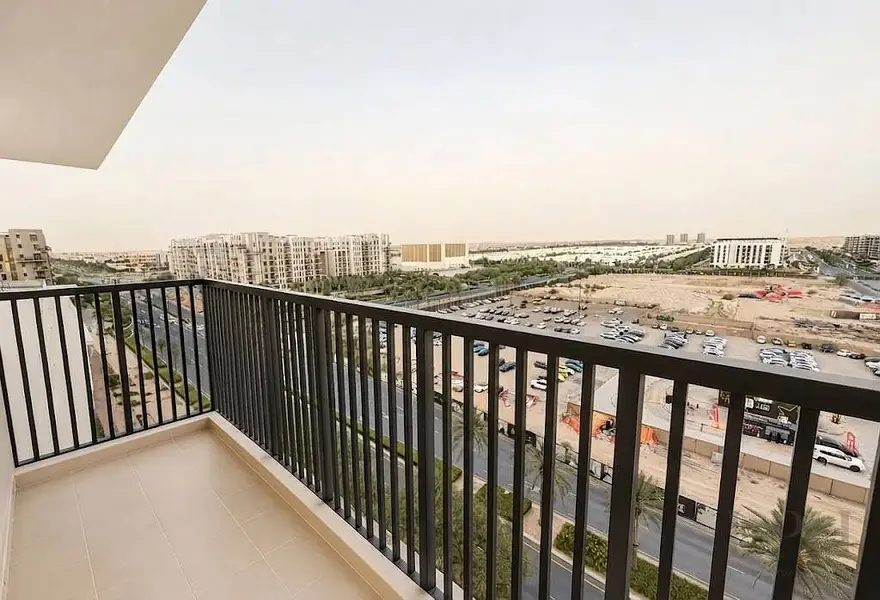Vacant now | Sunrise views | Great location