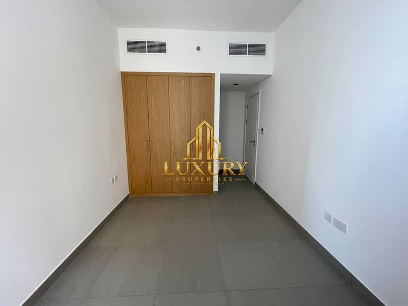 5 Spacious 1 BHK | 2 Washrooms | AED 42,999 | 4 Payments