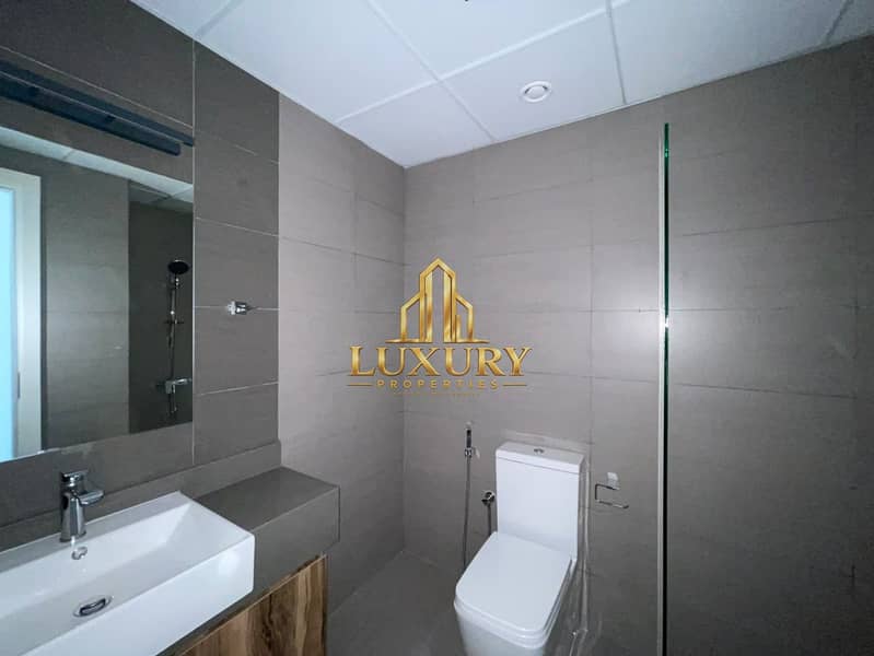 12 Spacious 1 BHK | 2 Washrooms | AED 42,999 | 4 Payments
