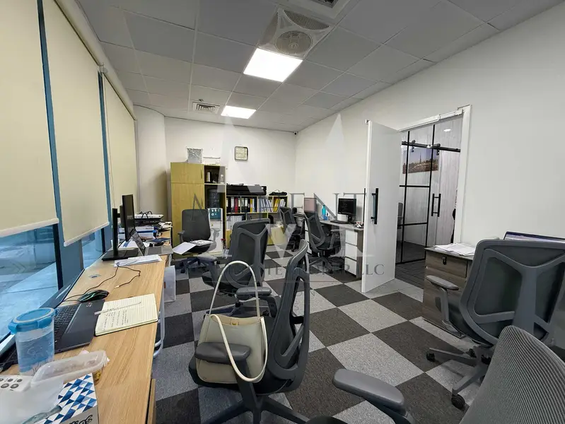 Office for Sale | Metropolis Tower, Business Bay