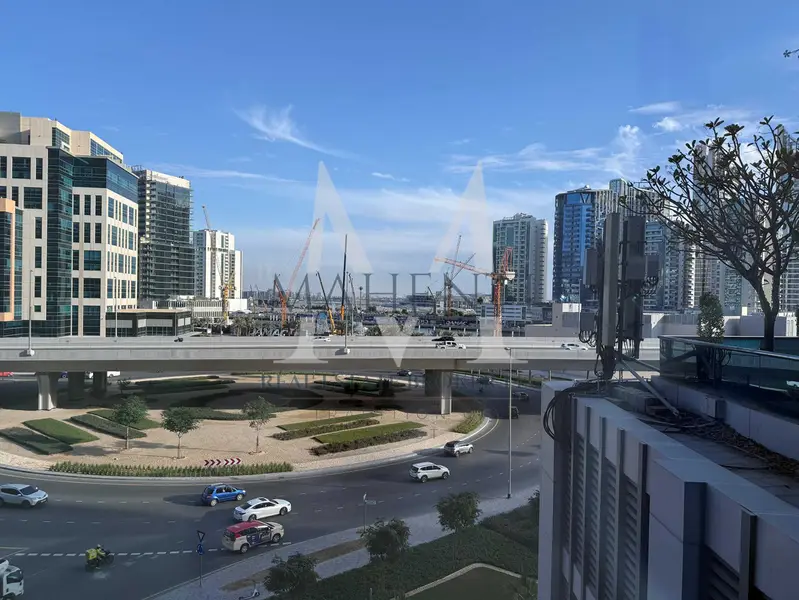 Office for Sale | Metropolis Tower, Business Bay