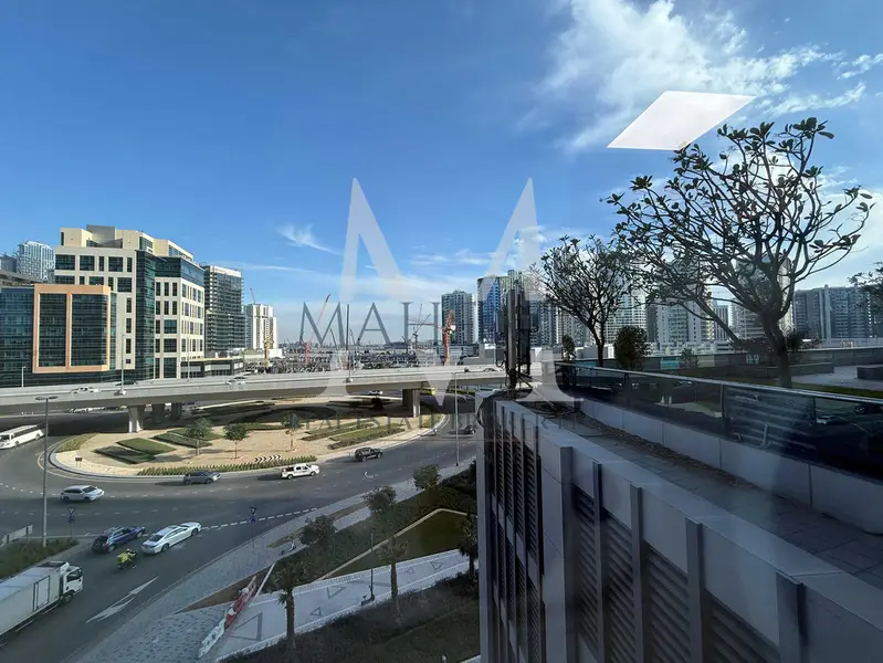 Office for Sale | Metropolis Tower, Business Bay