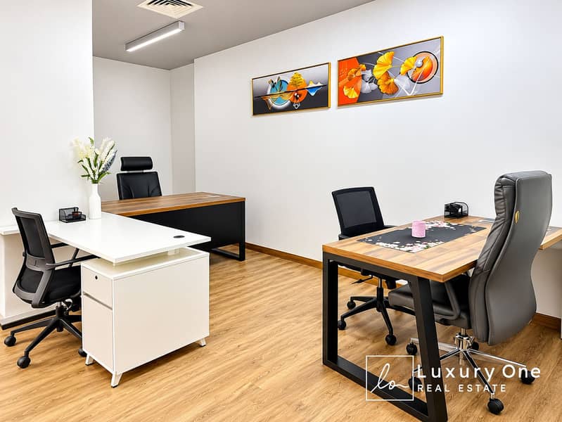 9 Modern Minimalist Office Interior. png