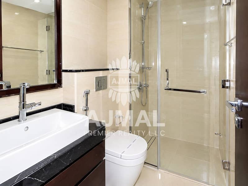 17 Modern Luxury Bathroom Interior. png