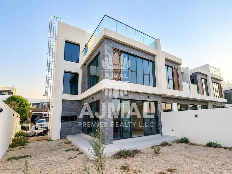 23 Modern Villa with Glass and Stone Accents. png