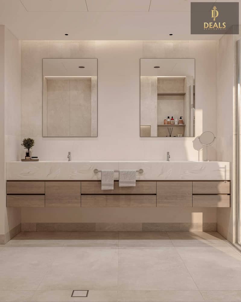 8 40-MASTER BATHROOM. jpg