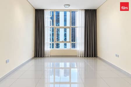 1 Bedroom Apartment for Rent in Business Bay, Dubai - Spacious | Balcony | Closed Kitchen 1 Bedroom Apartment for Rent in Business Bay, Dubai - Spacious | Balcony | Closed Kitchen