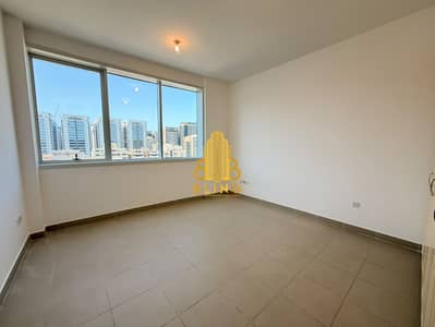 2 habitaciones Apartamento para en Alquiler en Tourist Club Area (TCA), Abu Dhabi - WhatsApp Image 2026-10-15 at 10.43. 58 AM (1). jpeg