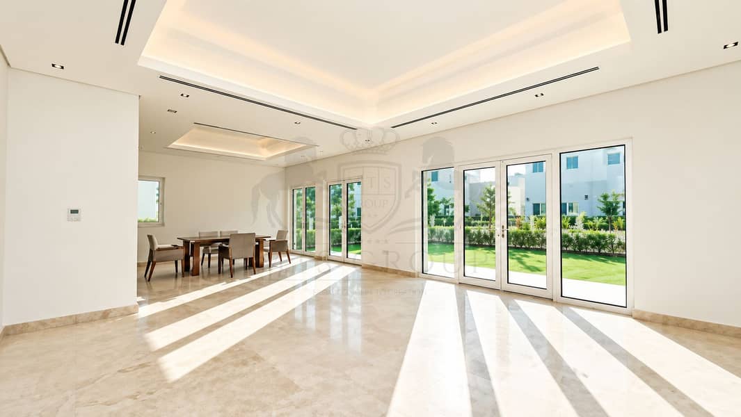 6 Sunlit Minimalist Living and Dining Room. png