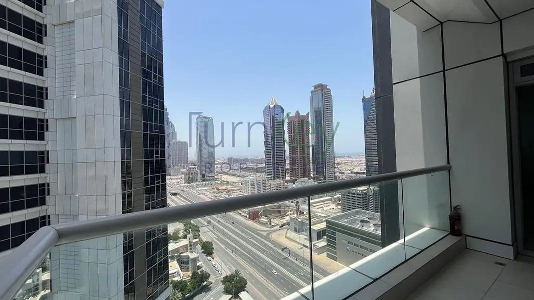 2 BR Large layout |Sea view |near to metro |Vacant