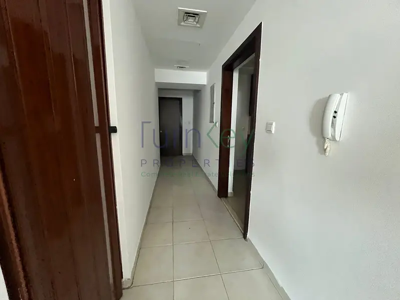 2 BR Large layout |Sea view |near to metro |Vacant