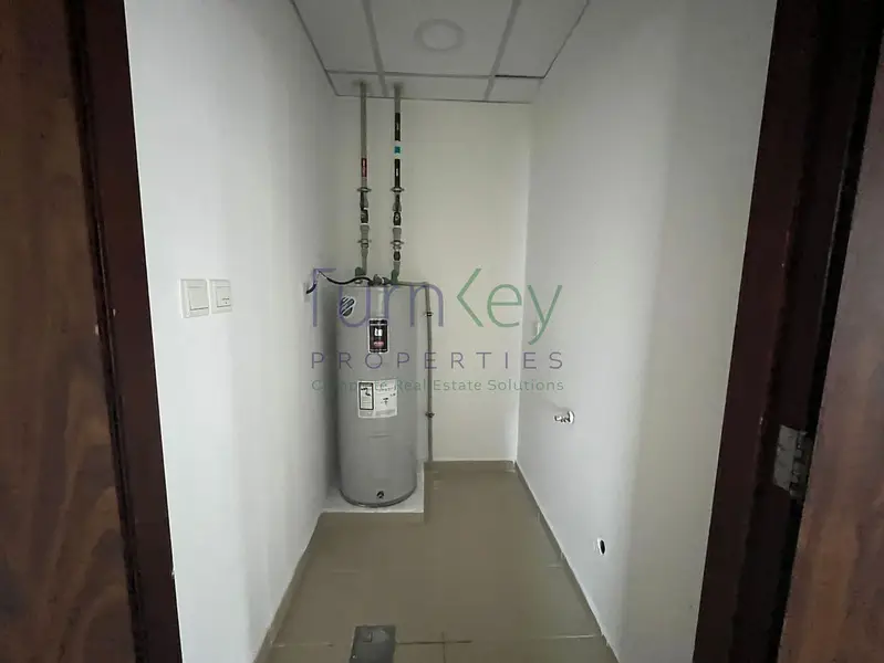 2 BR Large layout |Sea view |near to metro |Vacant
