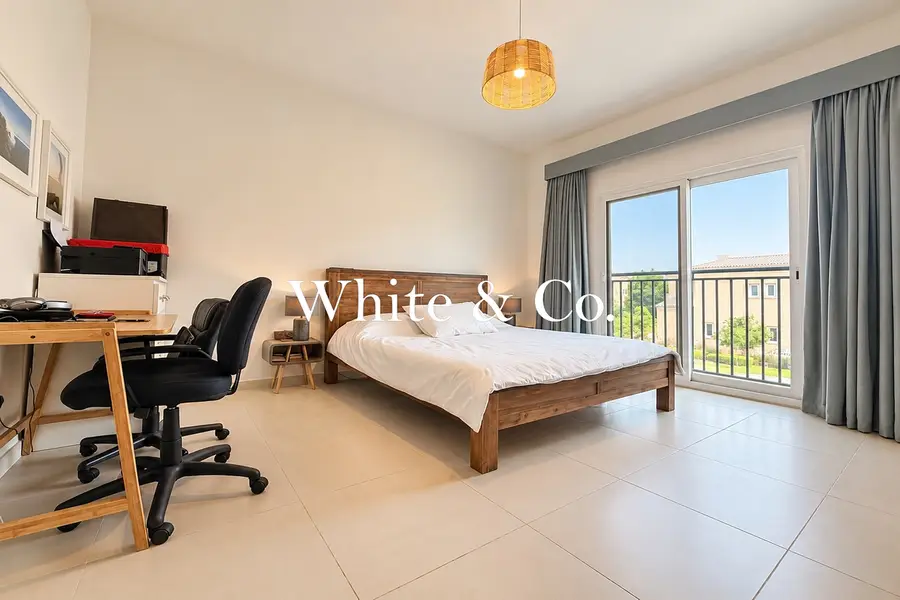 Amaranta 1 | 4 Bed + Maid | November End