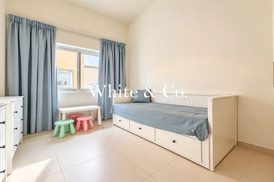 Amaranta 1 | 4 Bed + Maid | November End