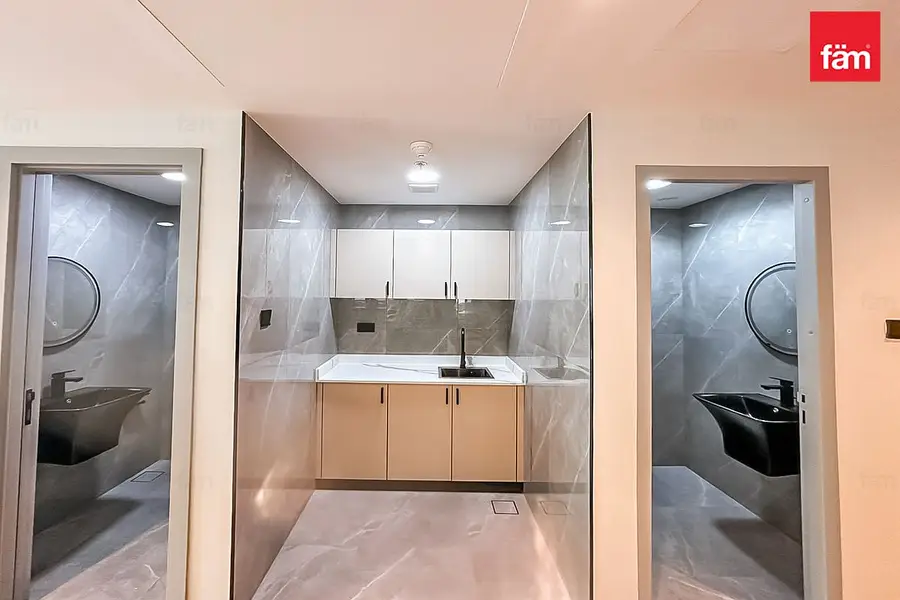 Unbeatable Price | Fully FittedFurnished | Vacant