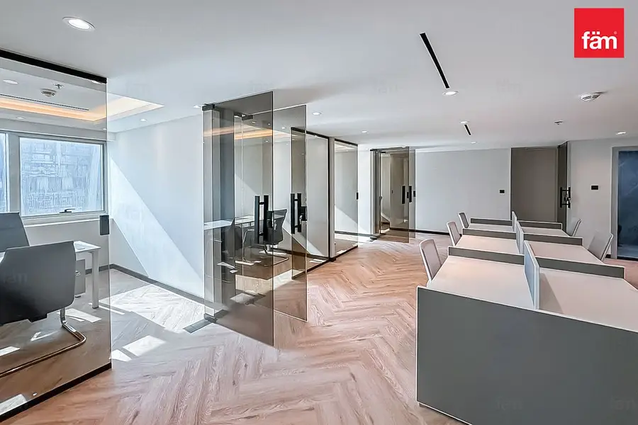 Unbeatable Price | Fully FittedFurnished | Vacant