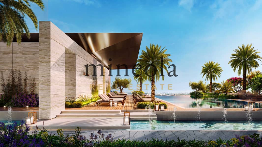 15 Eltiera Views - pool deck. jpg