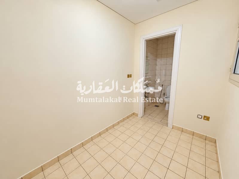 12 ssbhtOWJPG016fawaz. jpg