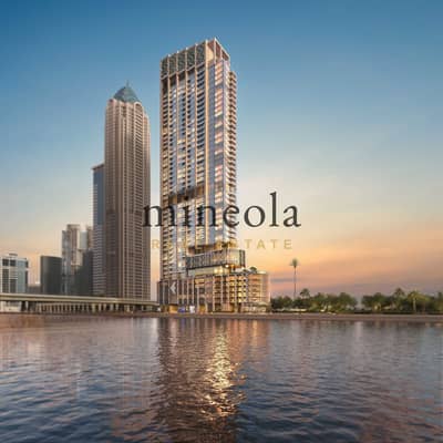 1 Camera Appartamento in vendita a Business Bay, Dubai - One River Point_View- Canal side. jpg
