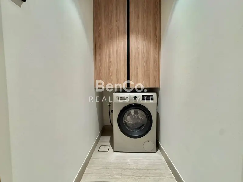 Fully Furnished | Brand New | 12 Cheques
