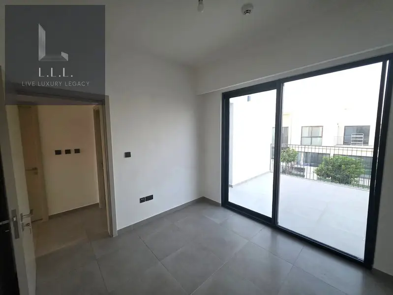4BR Villa | w/ Private Garden | Available 30th November