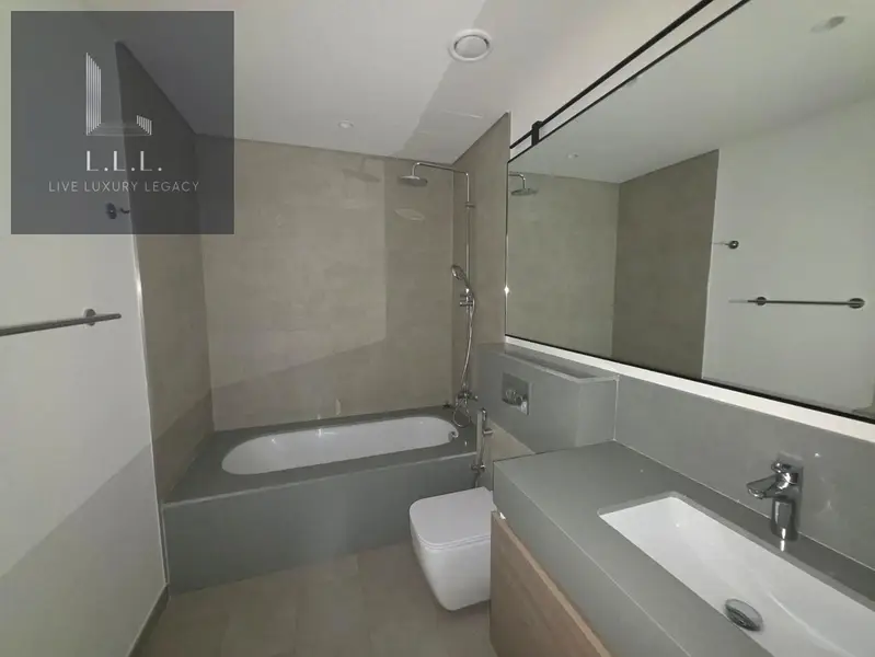 4BR Villa | w/ Private Garden | Available 30th November