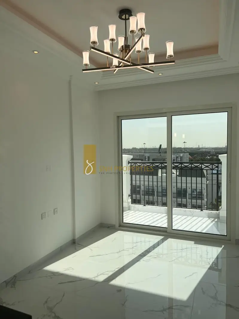 POOL VIEW | UNFURNISHED | READY TO MOVE IN