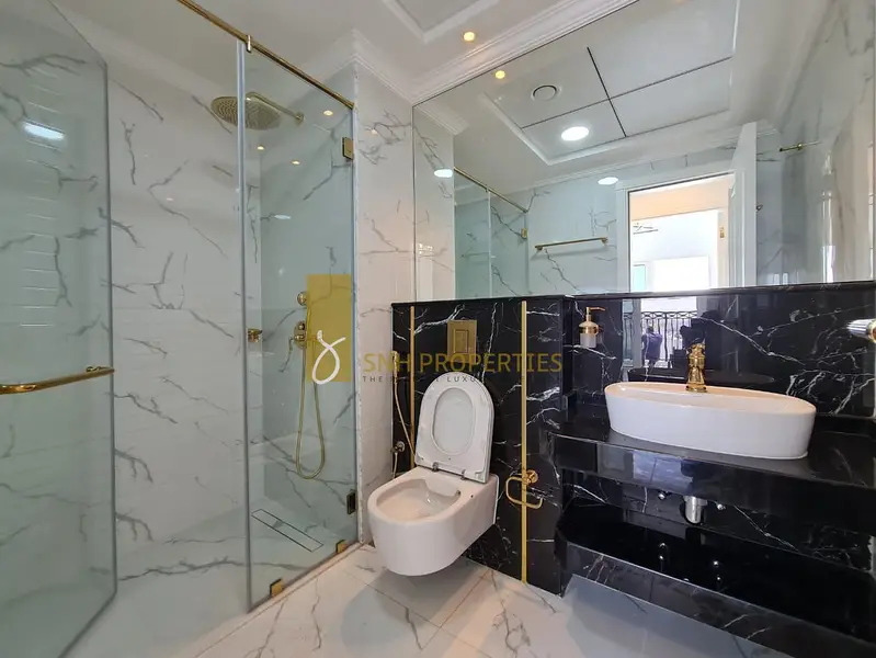 POOL VIEW | UNFURNISHED | READY TO MOVE IN