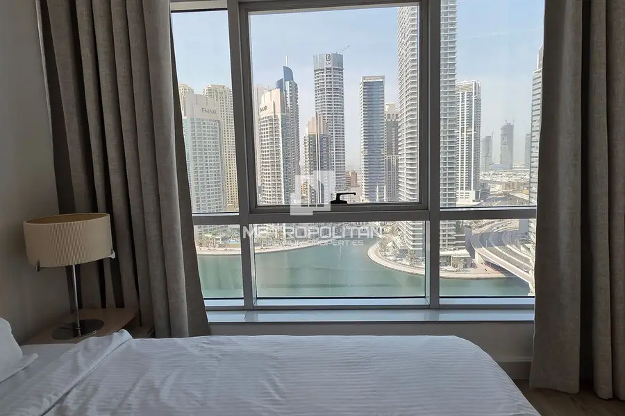 Upgraded & Furnished | Marina View | Near Metro