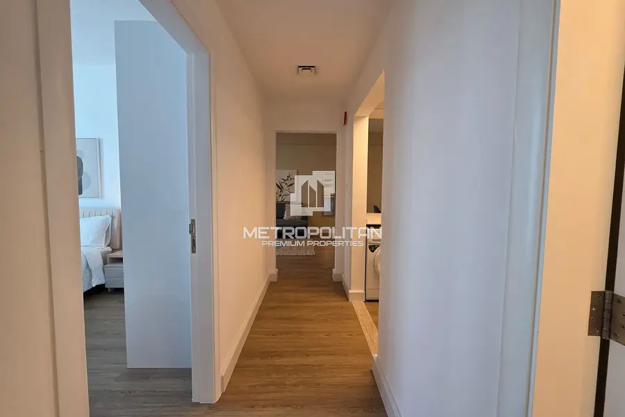Upgraded & Furnished | Marina View | Near Metro