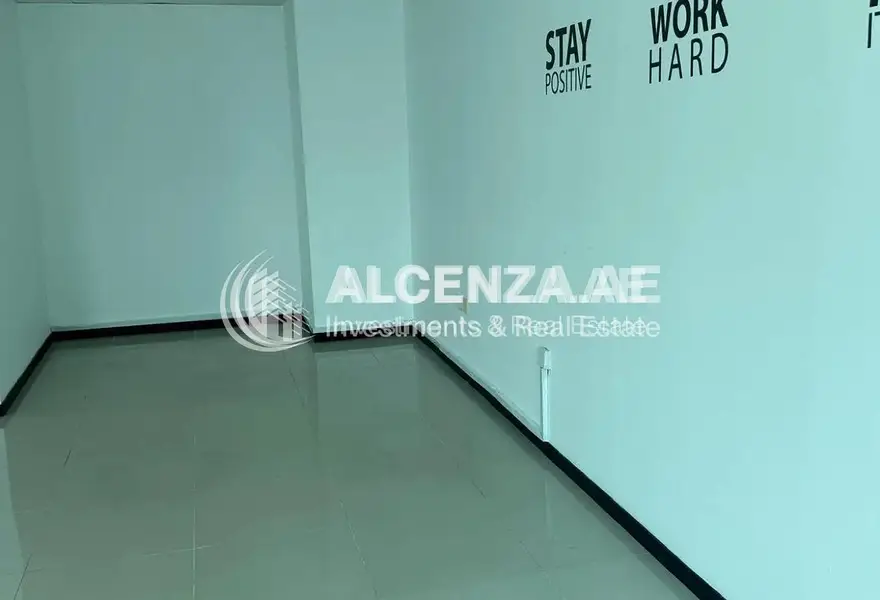 High End| Semi Fitted | Prime Location