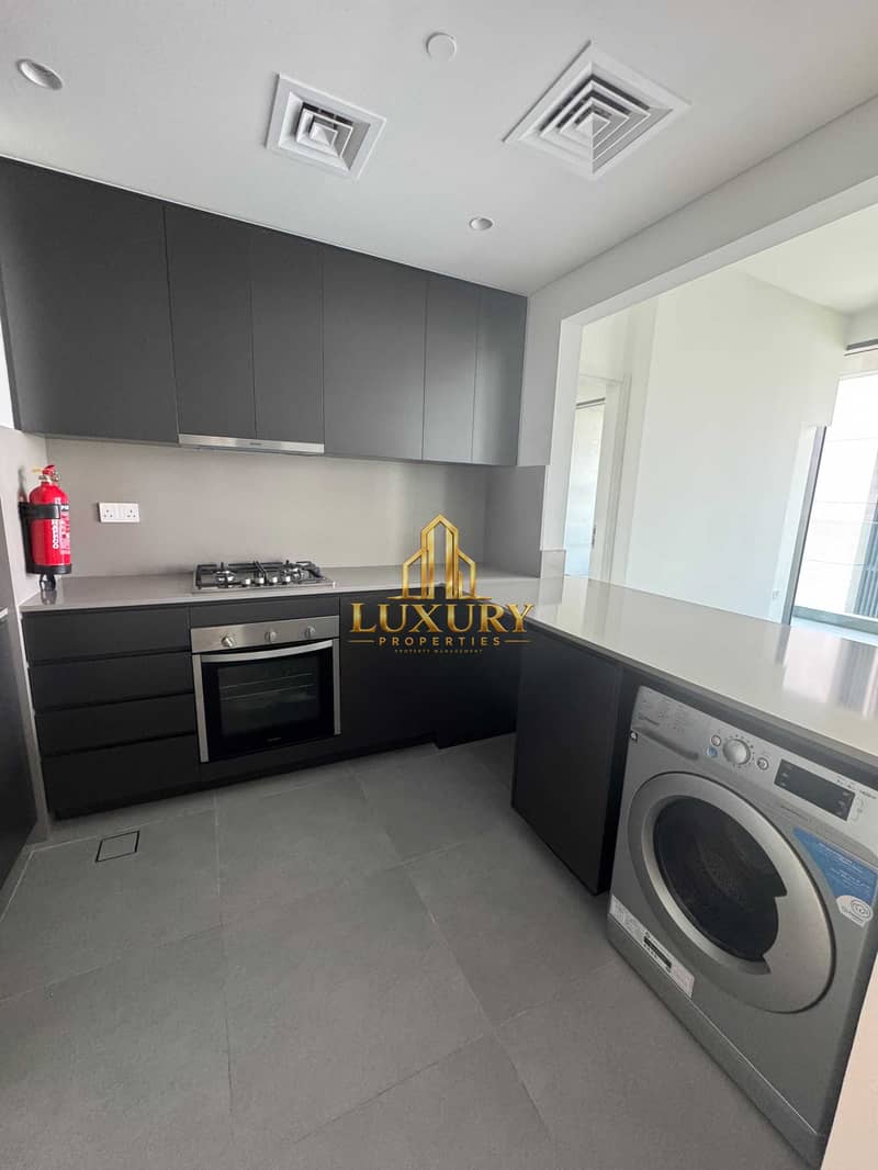 7 2BHK Apartment for Rent in Sukoon 2, Aljada, Sharjah | 3 Bathrooms, Balcony & Road View |