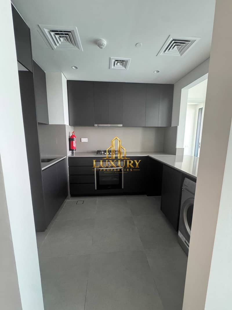 11 2BHK Apartment for Rent in Sukoon 2, Aljada, Sharjah | 3 Bathrooms, Balcony & Road View |