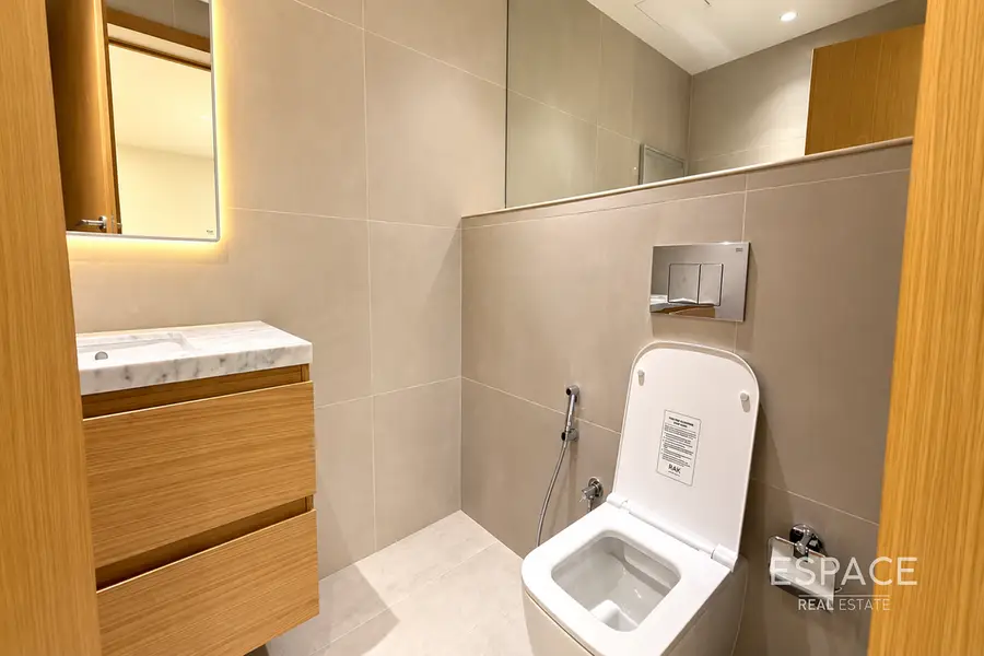 Luxury Office | Next to Metro | Furnished