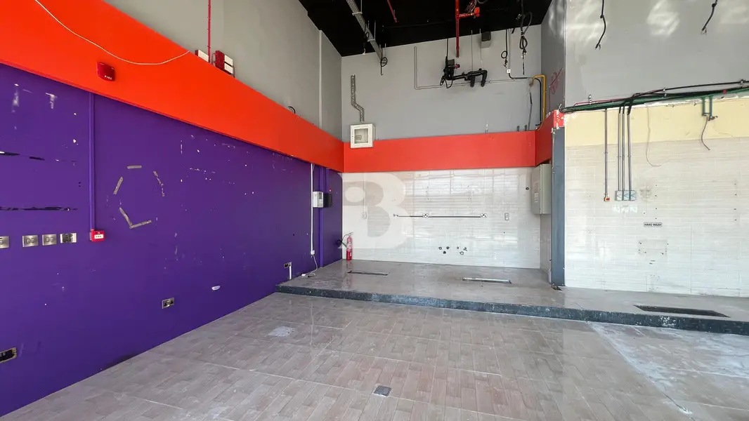 Road Facing | JVC Entry Exit | High Visibility