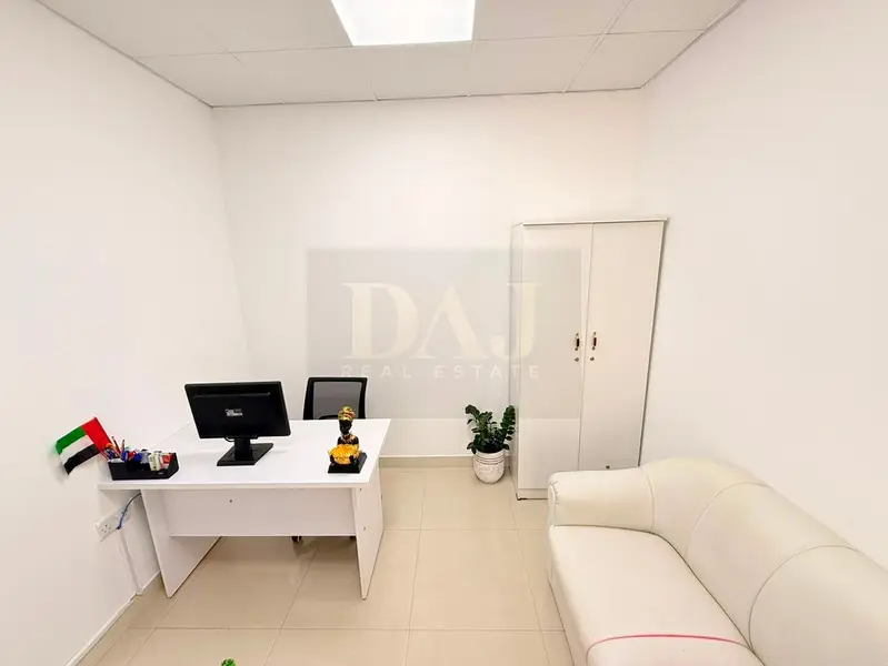 Discover the joy of hassle-free renting| Fully fitted office for Rent