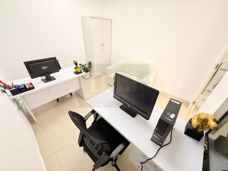 Discover the joy of hassle-free renting| Fully fitted office for Rent