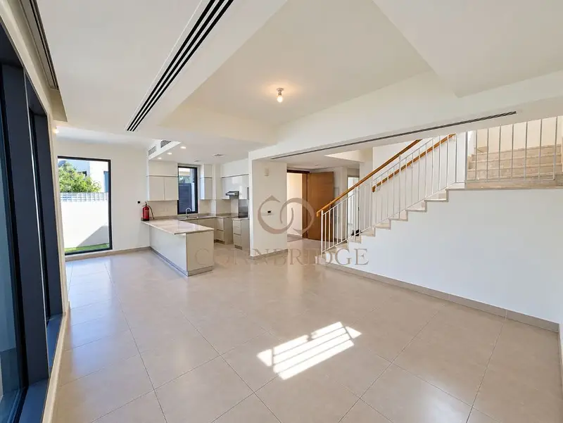 Corner Unit 5BR Villa | Park Facing | Newly Renovated