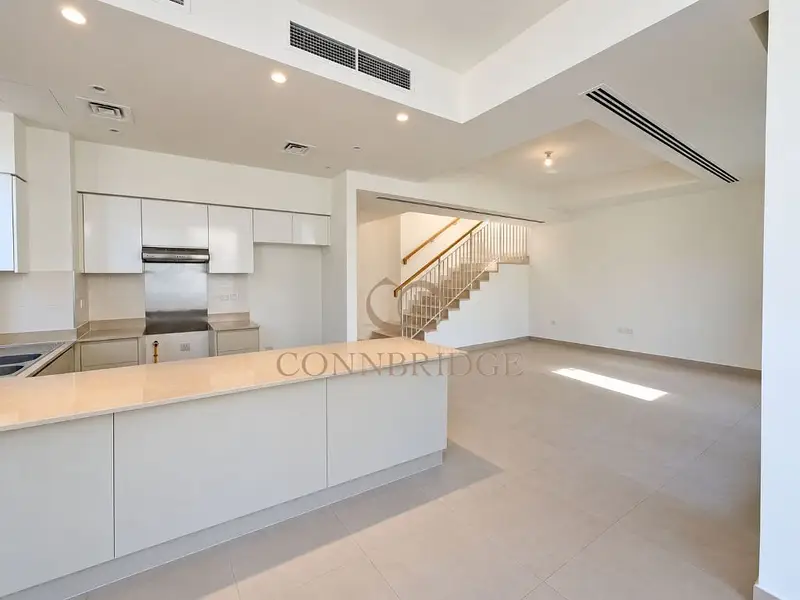 Corner Unit 5BR Villa | Park Facing | Newly Renovated