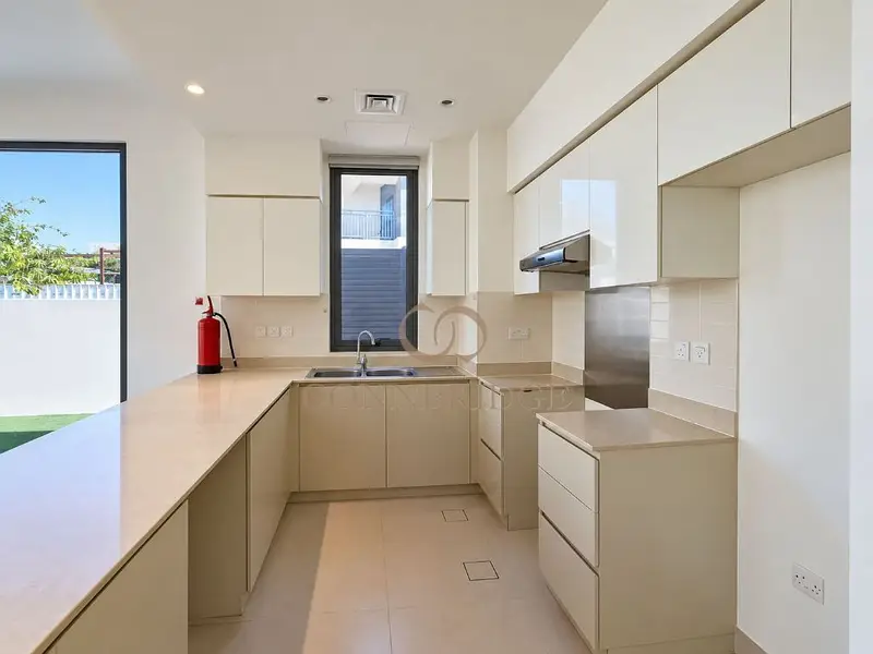 Corner Unit 5BR Villa | Park Facing | Newly Renovated