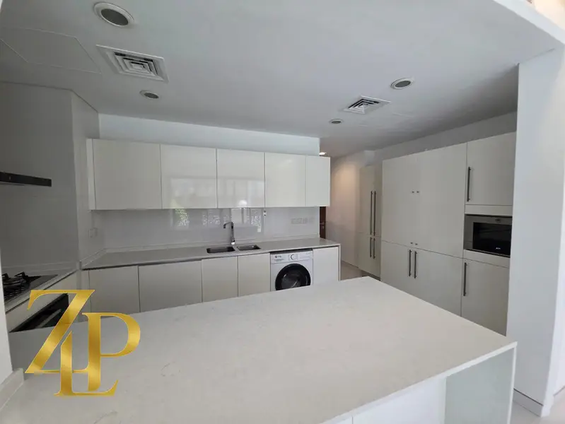 4BR + MAID`S VILLA | LANDSCAPED TERRACE & GARDEN VIEWS