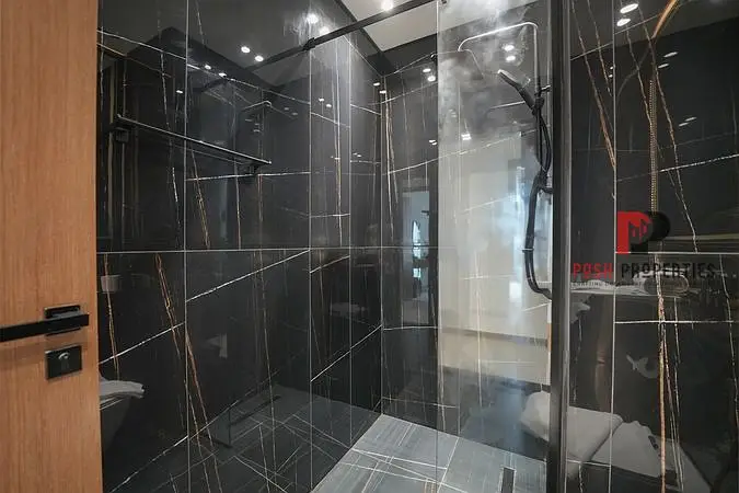 Royal ensuite | Fully Furnished l Higher Floor
