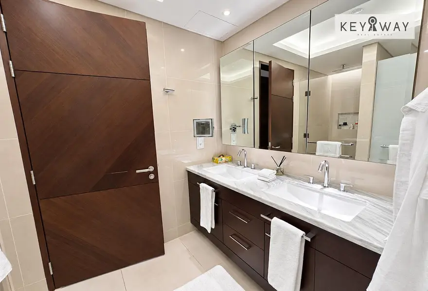 Fully Furnished | Burj Khalifa | Vacant