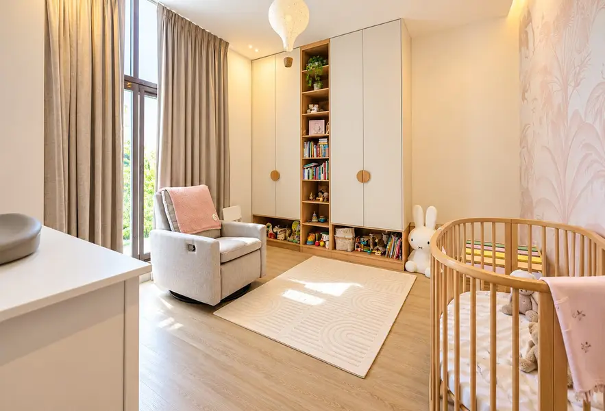 Stylish 4 Bed | Fully Upgraded | Private Garden | High-End Quality | Move-In Ready!