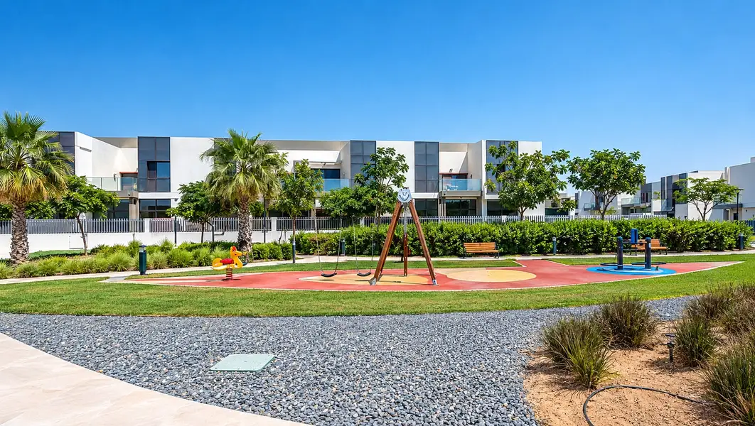 Stylish 4 Bed | Fully Upgraded | Private Garden | High-End Quality | Move-In Ready!